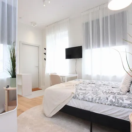 Otepaeae Residence דירה *